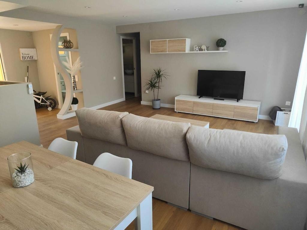 Superbe Appartement Terrasse Entierement Renove Au Bord De L'Ebre Deltebre Ngoại thất bức ảnh